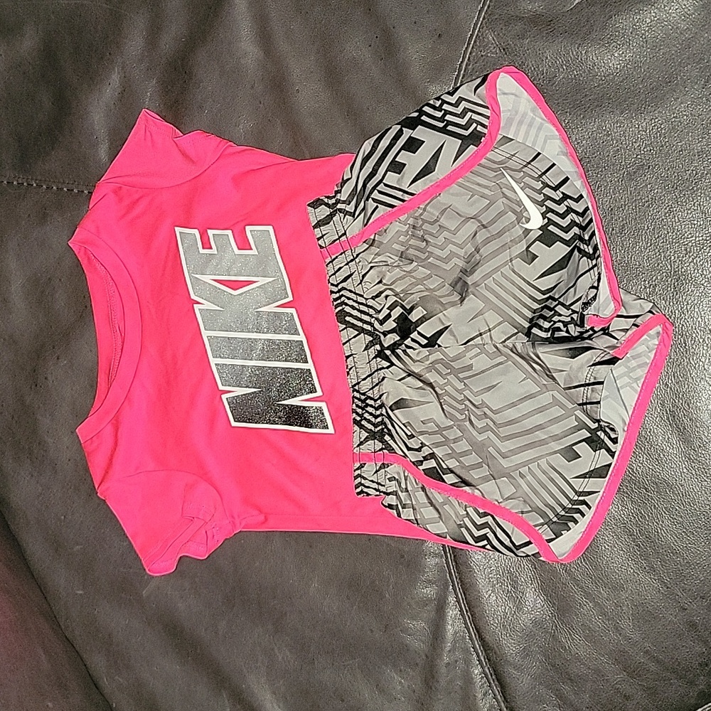 Nike 2 piece set